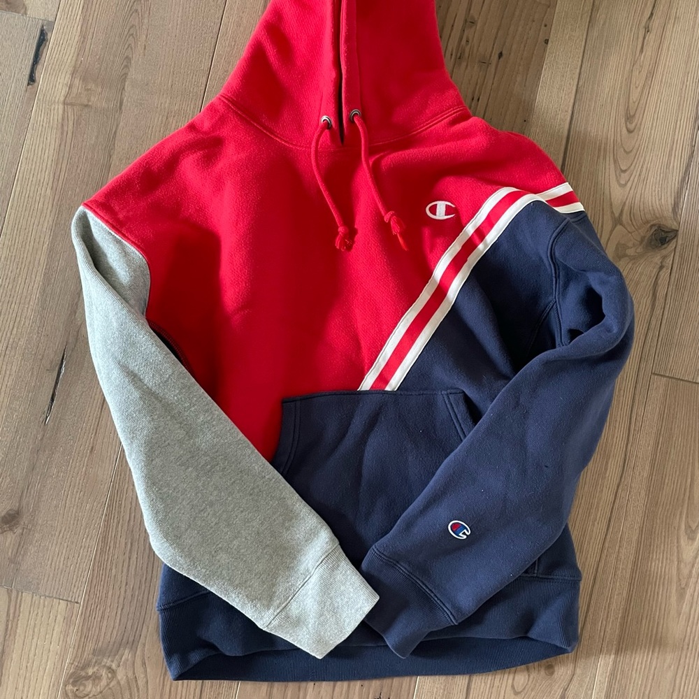 Champion Reverse Weave Hoodie Women’s Medium - Red Blue Grey